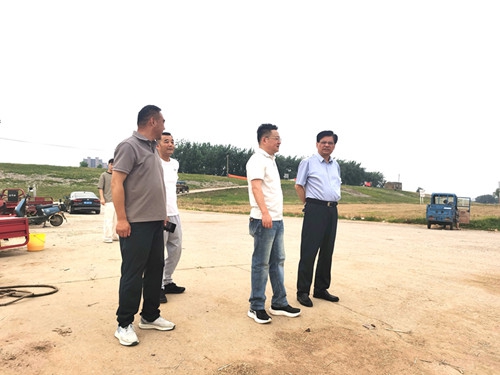 洪涛督导秸秆禁烧、渡运安全、“多合一”场所整治等重点工作(图1) 116263d113f279516ed377afe7aba7a_副本.jpg